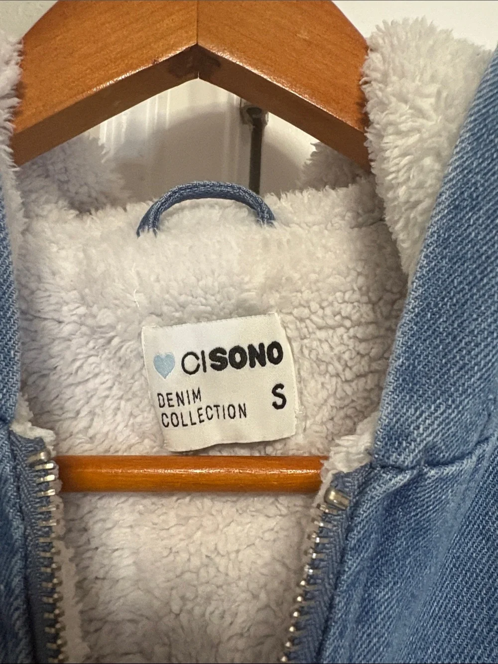 Ci Sono light blue